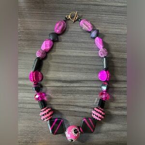 Jesse James beaded necklace. 19 inches total length. Toggle clasp.